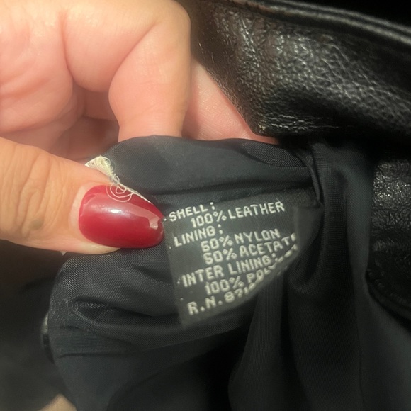 Vintage Black Genuine Leather Coat - Picture 5 of 8